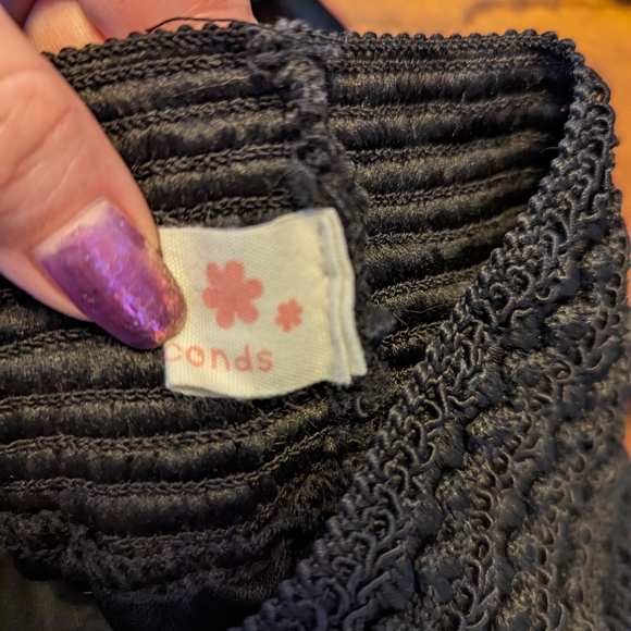 Lace Shorts - Picture 4 of 4